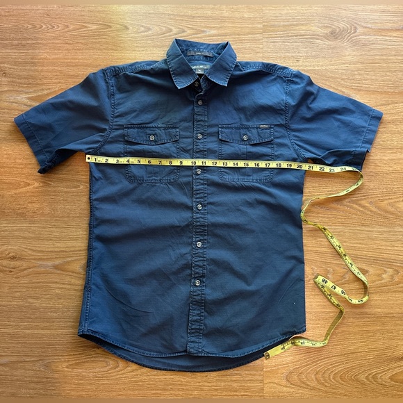 Eddie Bauer *NWOT* 100% cotton, casual, short-sleeve shirt - Picture 2 of 5